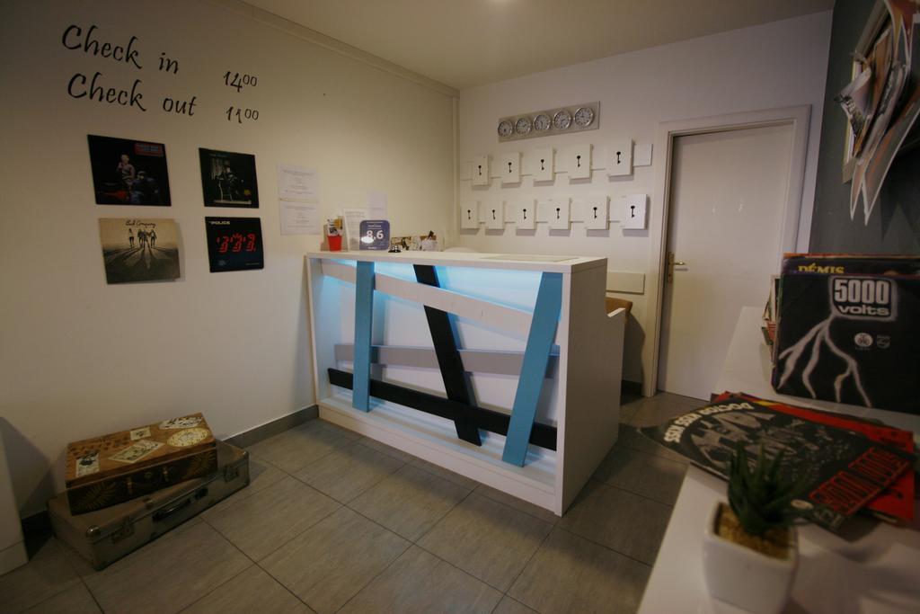 Pozitiv Hostel Ζάγκρεμπ Εξωτερικό φωτογραφία